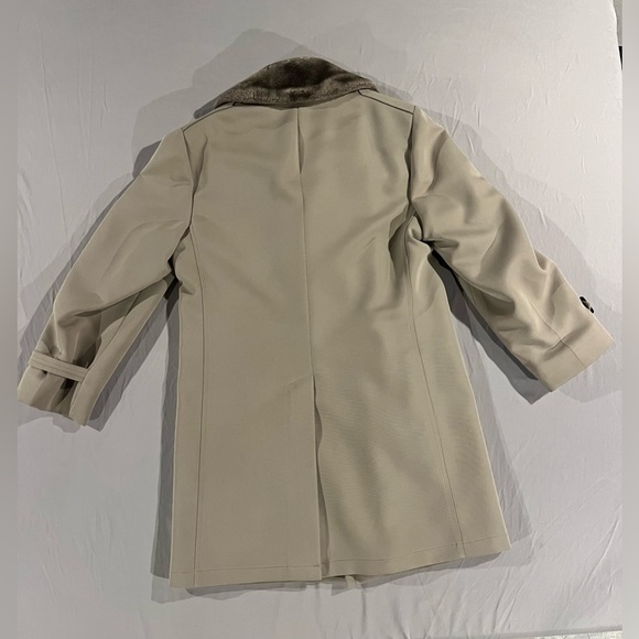 The Men's Shop JC Penney’s Beige Faux Fur lined Coat size 38 - Picture 2 of 7